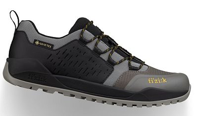 Превью  Велоботинки туристические FIZIK Terra Ergolace Flat GTX Anthracite/Black
